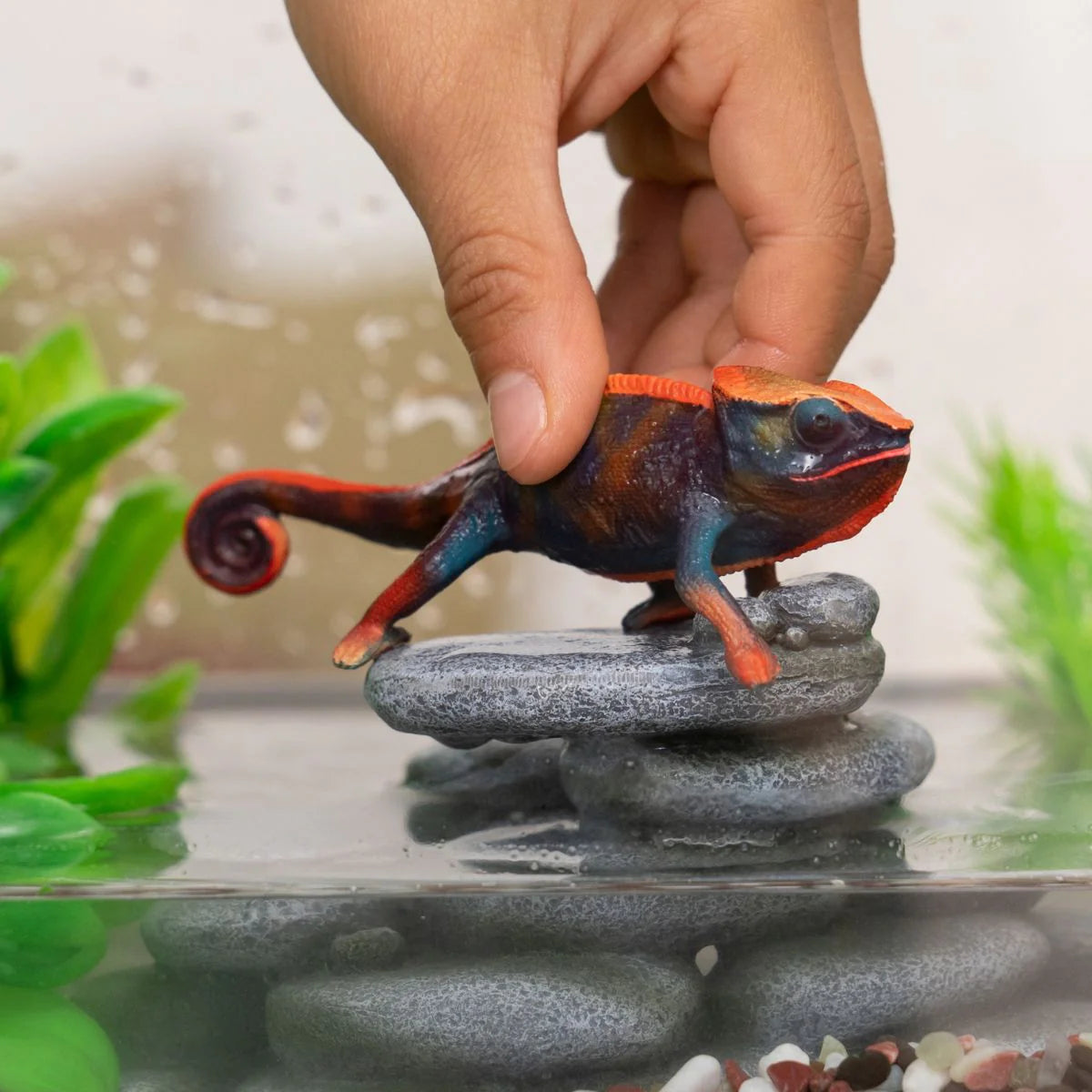 Schleich Animal Figurine - Chameleon-Mountain Baby