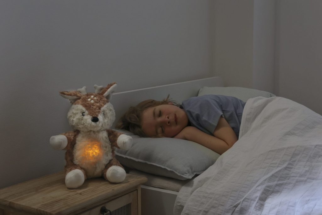 Cloud B Love Light Nightlight & Sound Generator - Finley The Fawn-Mountain Baby