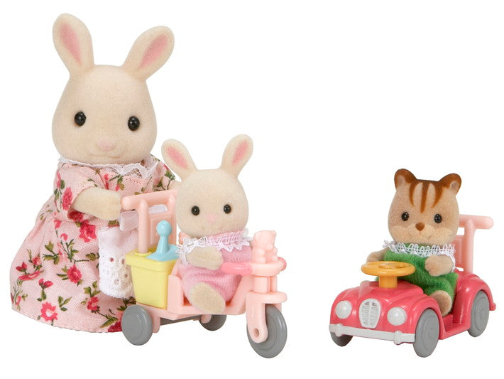 Calico Critters - Apple & Jakes Ride N Play-Mountain Baby